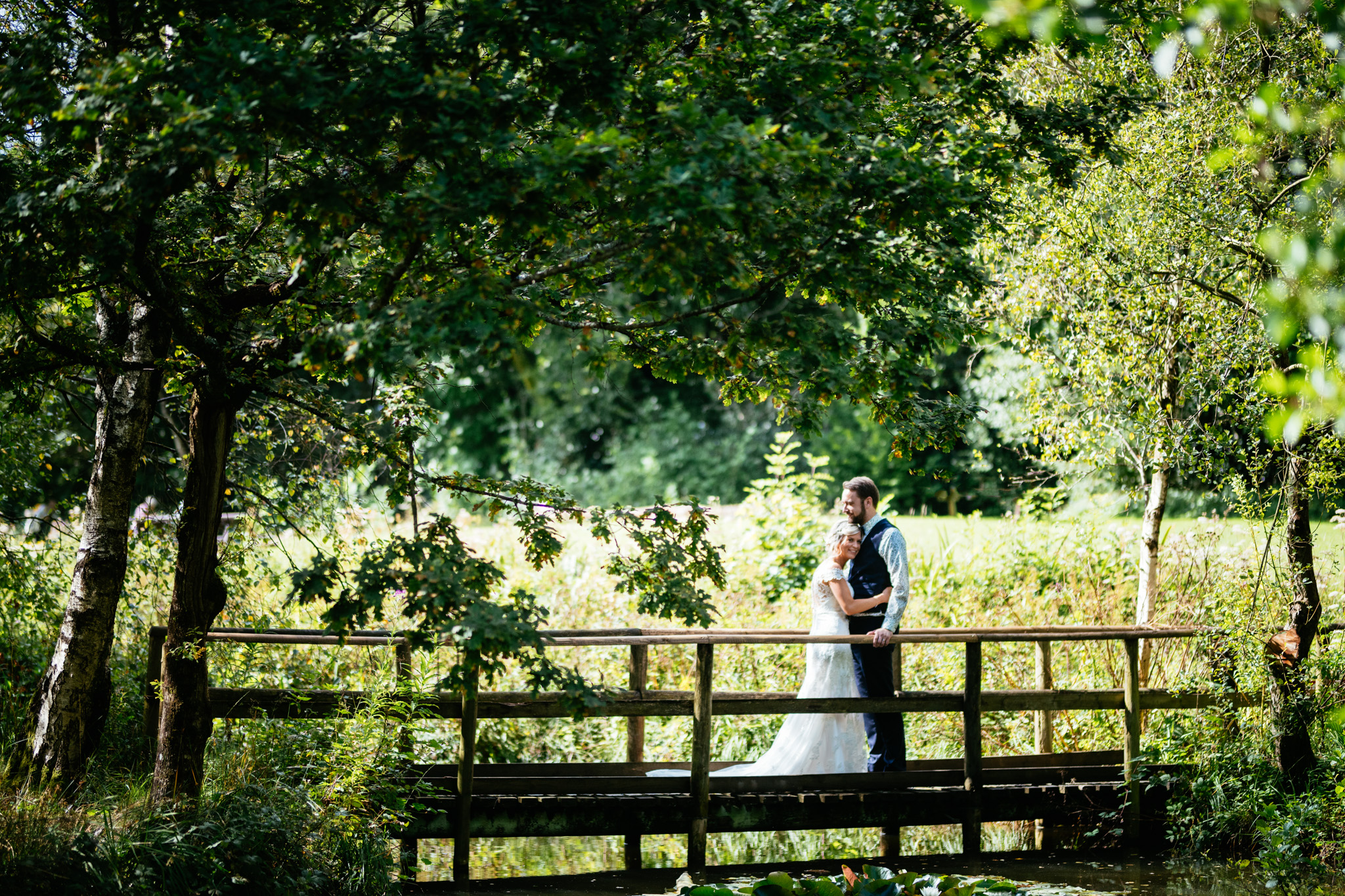 South Wales Wedding Photographers -OM- 001 – NIKON D810 85 mm 1-4000 sec at f – 1.4 ISO 400